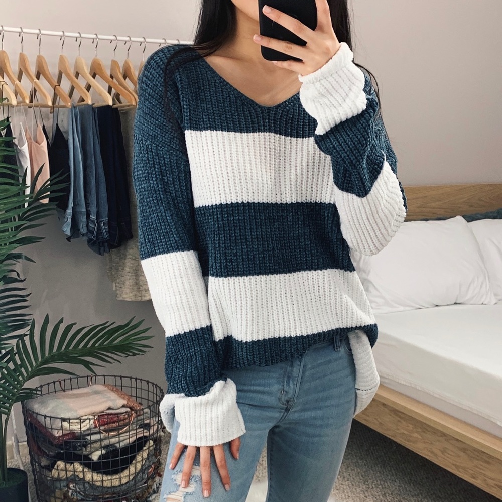 🆕 Madison - Teal + White Striped Sweater - Picture 4 of 8